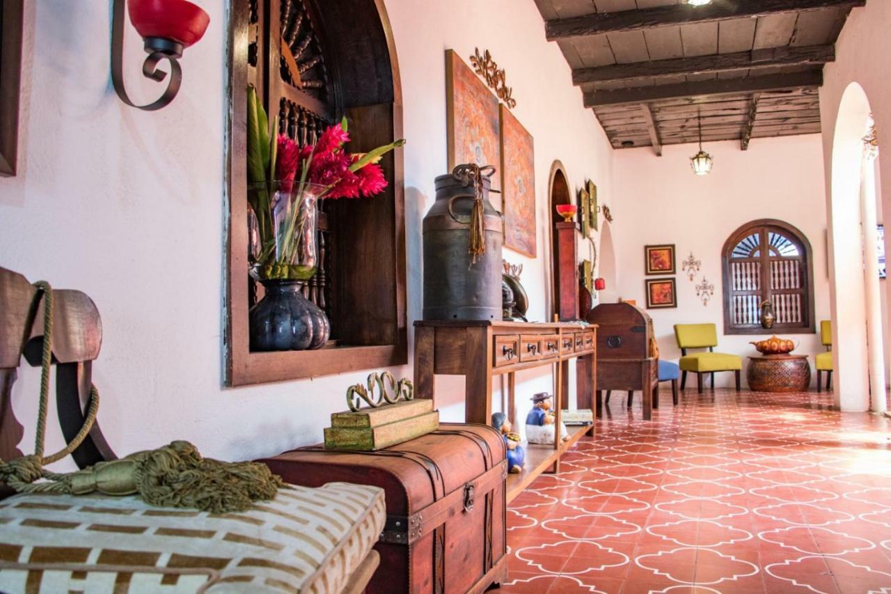 Hotel Posada Del Rosario Antigua Exteriör bild